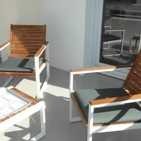 Appt 2 Pièces - Lr030-c126 * La Rochelle (Charente-Maritime)